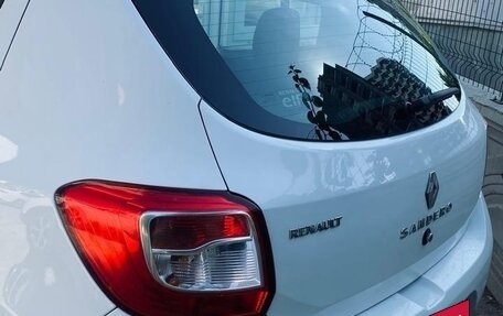 Renault Sandero II рестайлинг, 2017 год, 858 000 рублей, 3 фотография