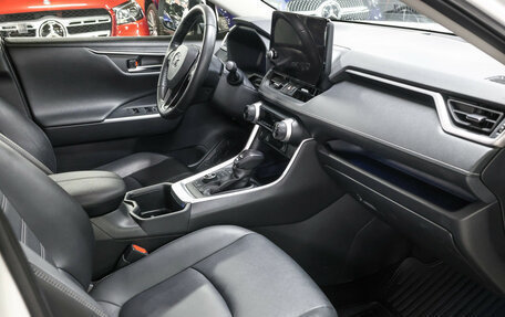 Toyota RAV4, 2022 год, 3 749 000 рублей, 12 фотография