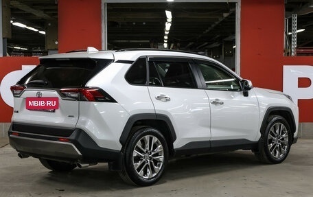 Toyota RAV4, 2022 год, 3 749 000 рублей, 6 фотография