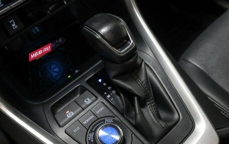 Toyota RAV4, 2022 год, 3 749 000 рублей, 23 фотография