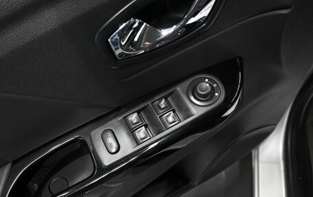 Renault Kaptur I рестайлинг, 2016 год, 1 645 000 рублей, 23 фотография