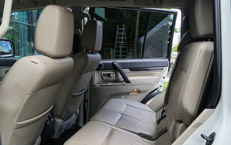Mitsubishi Pajero IV, 2019 год, 3 590 000 рублей, 9 фотография