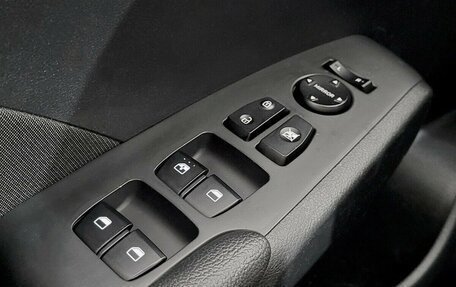 Hyundai Solaris II рестайлинг, 2019 год, 1 295 000 рублей, 10 фотография