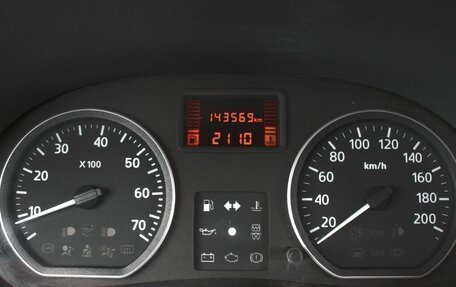 Renault Logan I, 2013 год, 385 000 рублей, 11 фотография