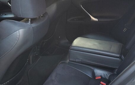 Lexus IS II рестайлинг 2, 2011 год, 1 150 000 рублей, 9 фотография