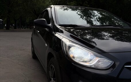 Hyundai Solaris II рестайлинг, 2012 год, 750 000 рублей, 6 фотография