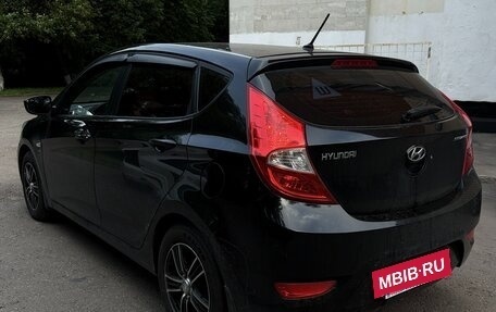 Hyundai Solaris II рестайлинг, 2012 год, 750 000 рублей, 8 фотография