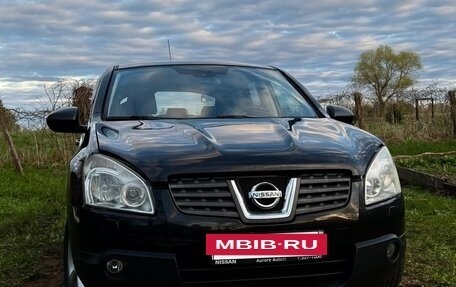 Nissan Qashqai, 2007 год, 770 000 рублей, 2 фотография