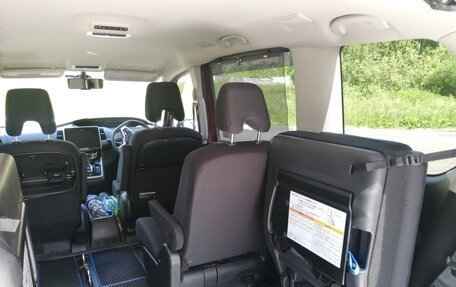 Nissan Serena IV, 2019 год, 2 100 000 рублей, 4 фотография