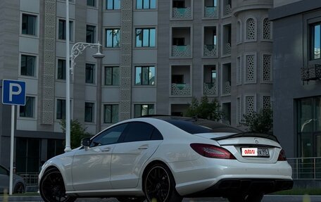 Mercedes-Benz CLS, 2013 год, 2 300 000 рублей, 6 фотография