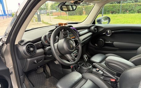 MINI Hatch, 2019 год, 2 490 000 рублей, 12 фотография