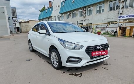 Hyundai Solaris II рестайлинг, 2017 год, 1 030 000 рублей, 2 фотография