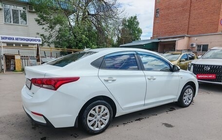 Hyundai Solaris II рестайлинг, 2017 год, 1 030 000 рублей, 6 фотография
