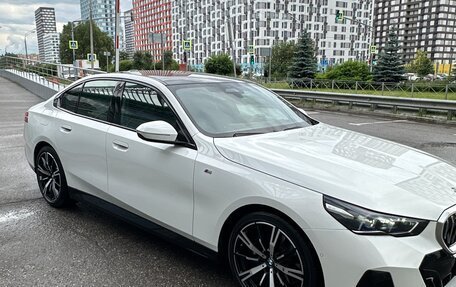 BMW 5 серия, 2025 год, 7 950 000 рублей, 7 фотография