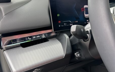 BMW 5 серия, 2025 год, 7 950 000 рублей, 12 фотография