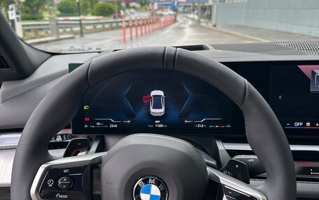 BMW 5 серия, 2025 год, 7 950 000 рублей, 13 фотография