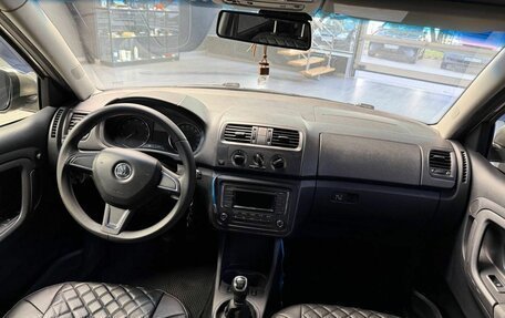 Skoda Fabia II, 2013 год, 490 000 рублей, 12 фотография