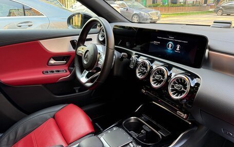 Mercedes-Benz A-Класс AMG, 2020 год, 3 800 000 рублей, 9 фотография