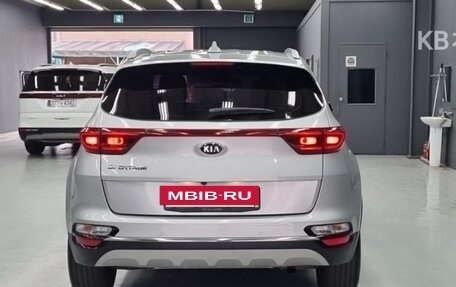 KIA Sportage IV рестайлинг, 2020 год, 1 885 000 рублей, 3 фотография