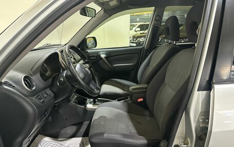 Toyota RAV4, 2004 год, 850 000 рублей, 19 фотография