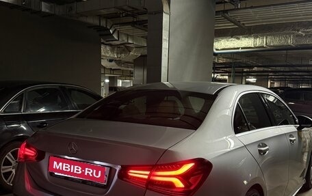 Mercedes-Benz A-Класс, 2019 год, 2 600 000 рублей, 5 фотография