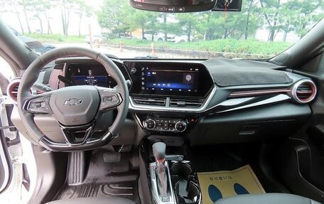 Chevrolet Trax, 2023 год, 1 385 000 рублей, 7 фотография