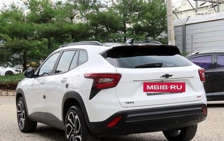 Chevrolet Trax, 2023 год, 1 385 000 рублей, 3 фотография