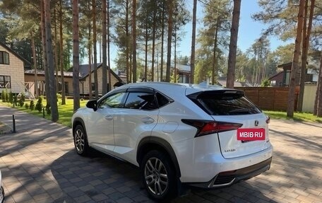 Lexus NX I, 2017 год, 2 850 000 рублей, 5 фотография
