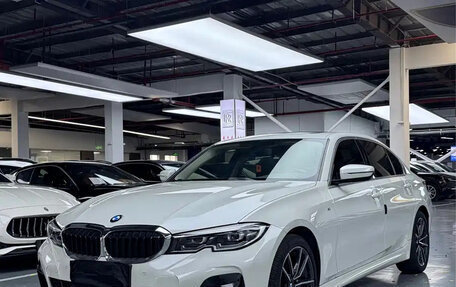 BMW 3 серия, 2021 год, 1 820 000 рублей, 1 фотография