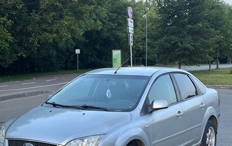 Ford Focus II рестайлинг, 2005 год, 285 000 рублей, 2 фотография