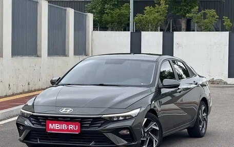 Hyundai Elantra, 2023 год, 1 660 000 рублей, 1 фотография