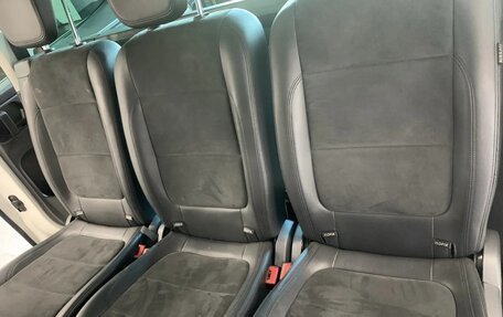 Volkswagen Sharan II, 2013 год, 1 270 000 рублей, 16 фотография