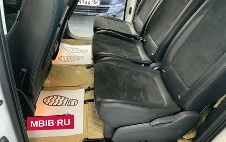 Volkswagen Sharan II, 2013 год, 1 270 000 рублей, 25 фотография