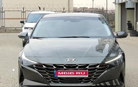 Hyundai Avante, 2022 год, 1 200 000 рублей, 3 фотография