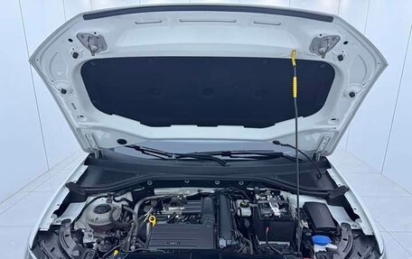Volkswagen T-Roc I, 2022 год, 1 940 000 рублей, 7 фотография