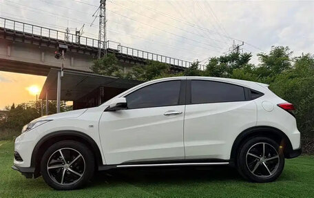 Honda Vezel, 2022 год, 1 469 000 рублей, 4 фотография