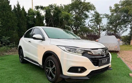 Honda Vezel, 2022 год, 1 469 000 рублей, 3 фотография