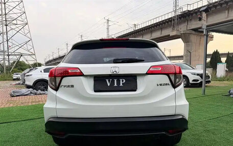 Honda Vezel, 2022 год, 1 469 000 рублей, 6 фотография