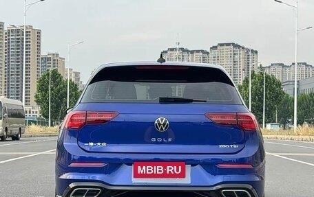 Volkswagen Golf VIII, 2023 год, 1 950 000 рублей, 6 фотография