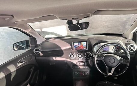 Mercedes-Benz B-Класс, 2014 год, 730 000 рублей, 13 фотография