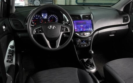 Hyundai Solaris II рестайлинг, 2016 год, 1 045 000 рублей, 6 фотография