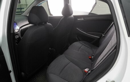 Hyundai Solaris II рестайлинг, 2016 год, 1 045 000 рублей, 11 фотография