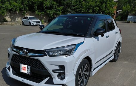 Toyota Raize I, 2022 год, 1 850 000 рублей, 4 фотография