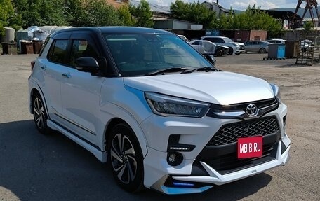 Toyota Raize I, 2022 год, 1 850 000 рублей, 1 фотография