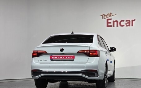 Volkswagen Jetta VII, 2023 год, 1 740 000 рублей, 4 фотография