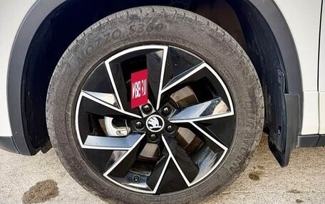 Skoda Kamiq I, 2022 год, 1 660 000 рублей, 9 фотография