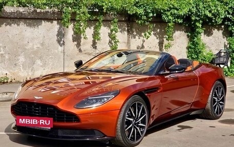 Aston Martin DB11 I, 2019 год, 18 000 000 рублей, 13 фотография
