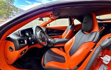 Aston Martin DB11 I, 2019 год, 18 000 000 рублей, 24 фотография