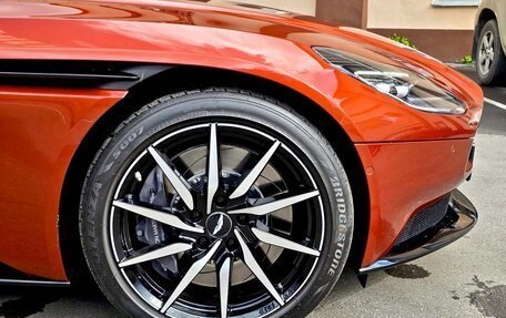 Aston Martin DB11 I, 2019 год, 18 000 000 рублей, 23 фотография