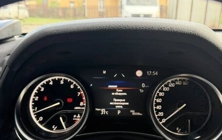Toyota Camry, 2021 год, 3 400 000 рублей, 8 фотография